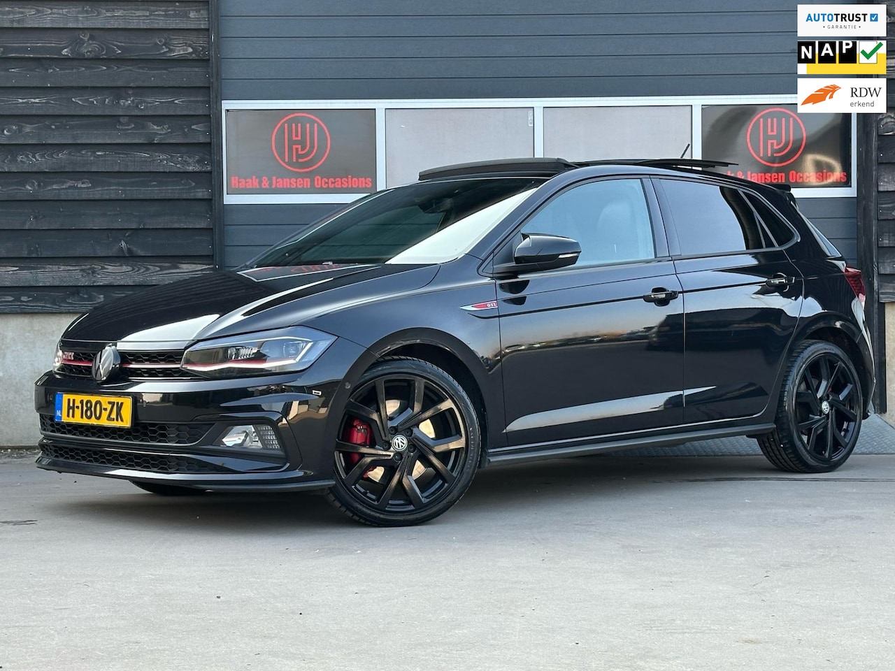 Volkswagen Polo - 2.0 TSI GTI - Digital dash - Pano - ACC - Beats audio - AutoWereld.nl