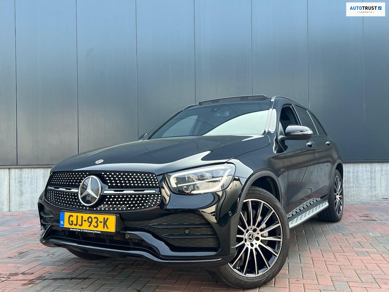 Mercedes-Benz GLC-klasse - 300e 4MATIC Premium AMG Plus * Pano * Burmeister * Cruise * LED * - AutoWereld.nl