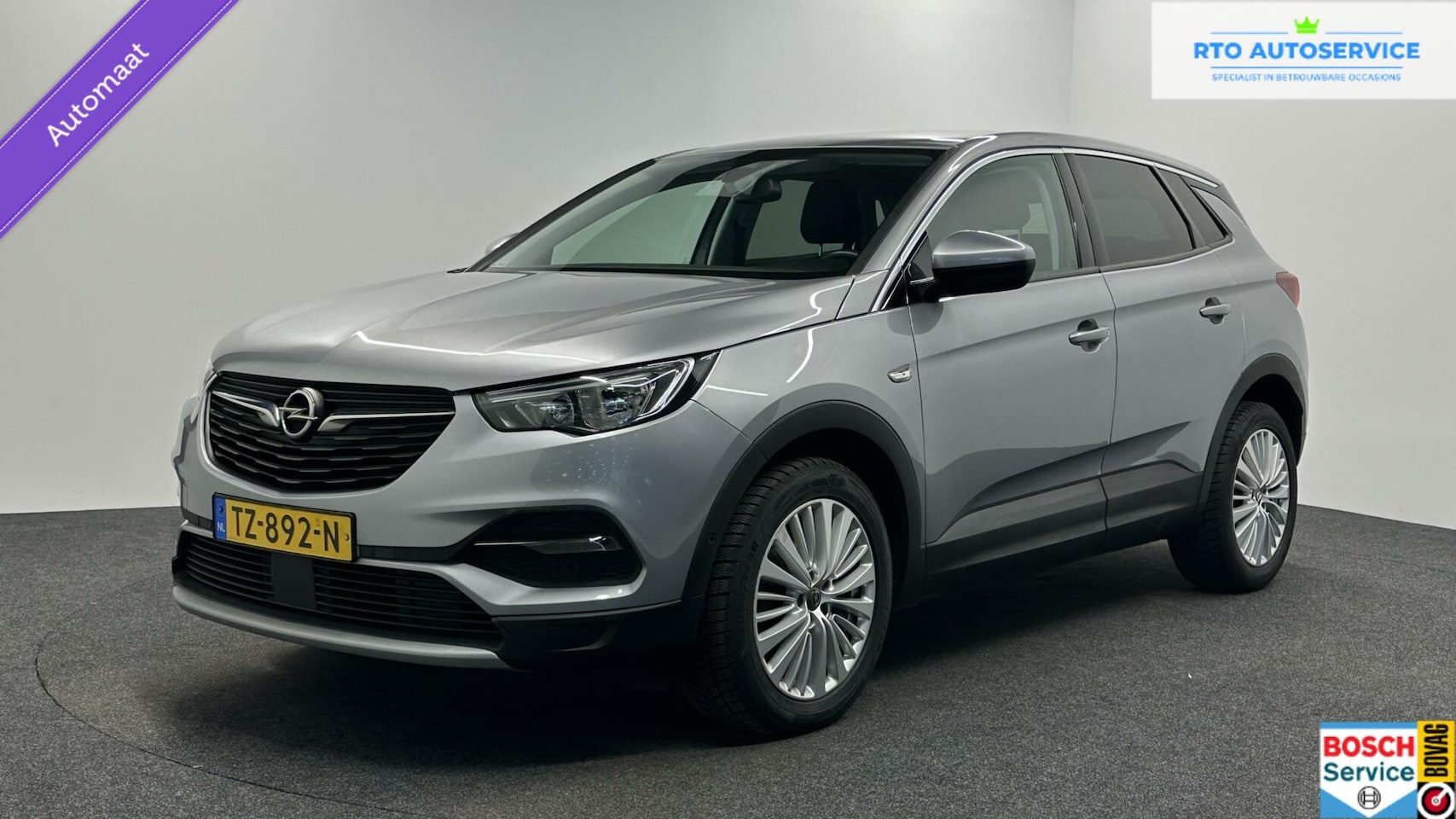 Opel Grandland X - 1.2 Turbo Business Executive CARPLAY NAVI - AutoWereld.nl