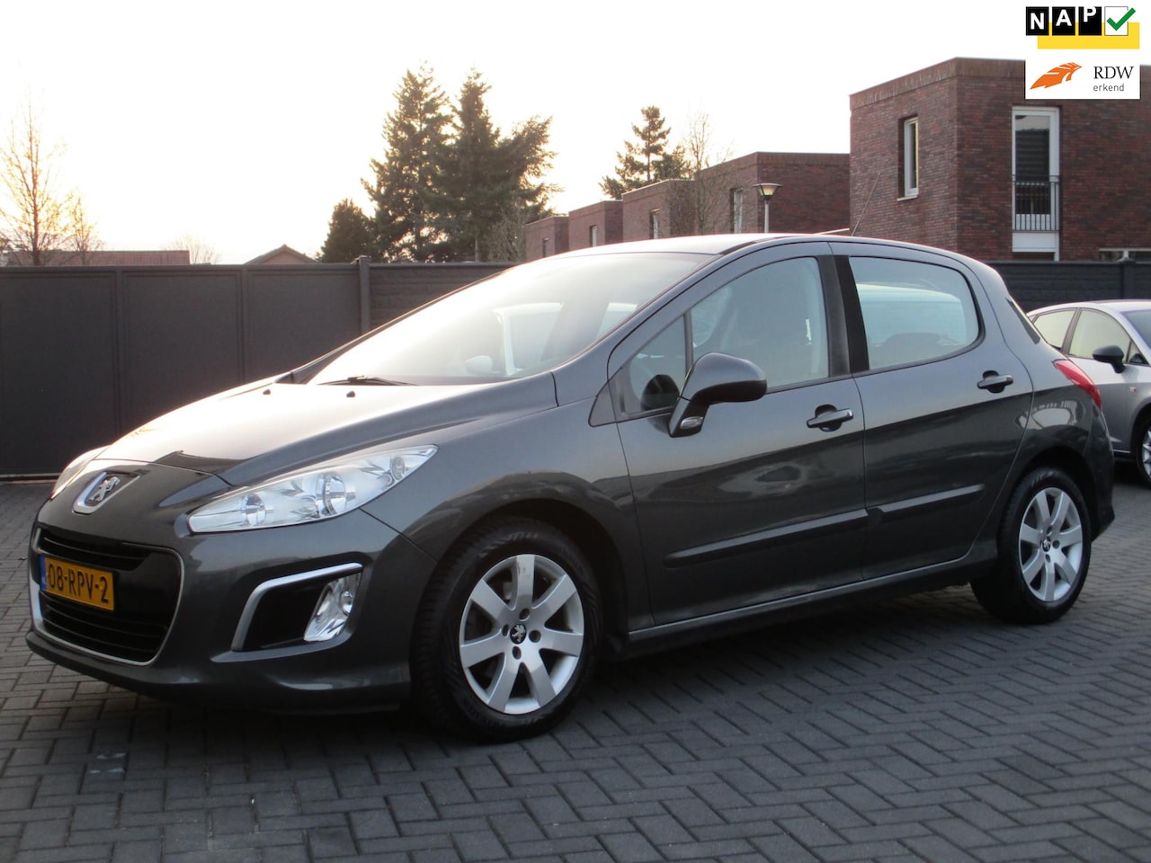 Peugeot 308 - 1.6 VTi Access Navi Airco !! - AutoWereld.nl