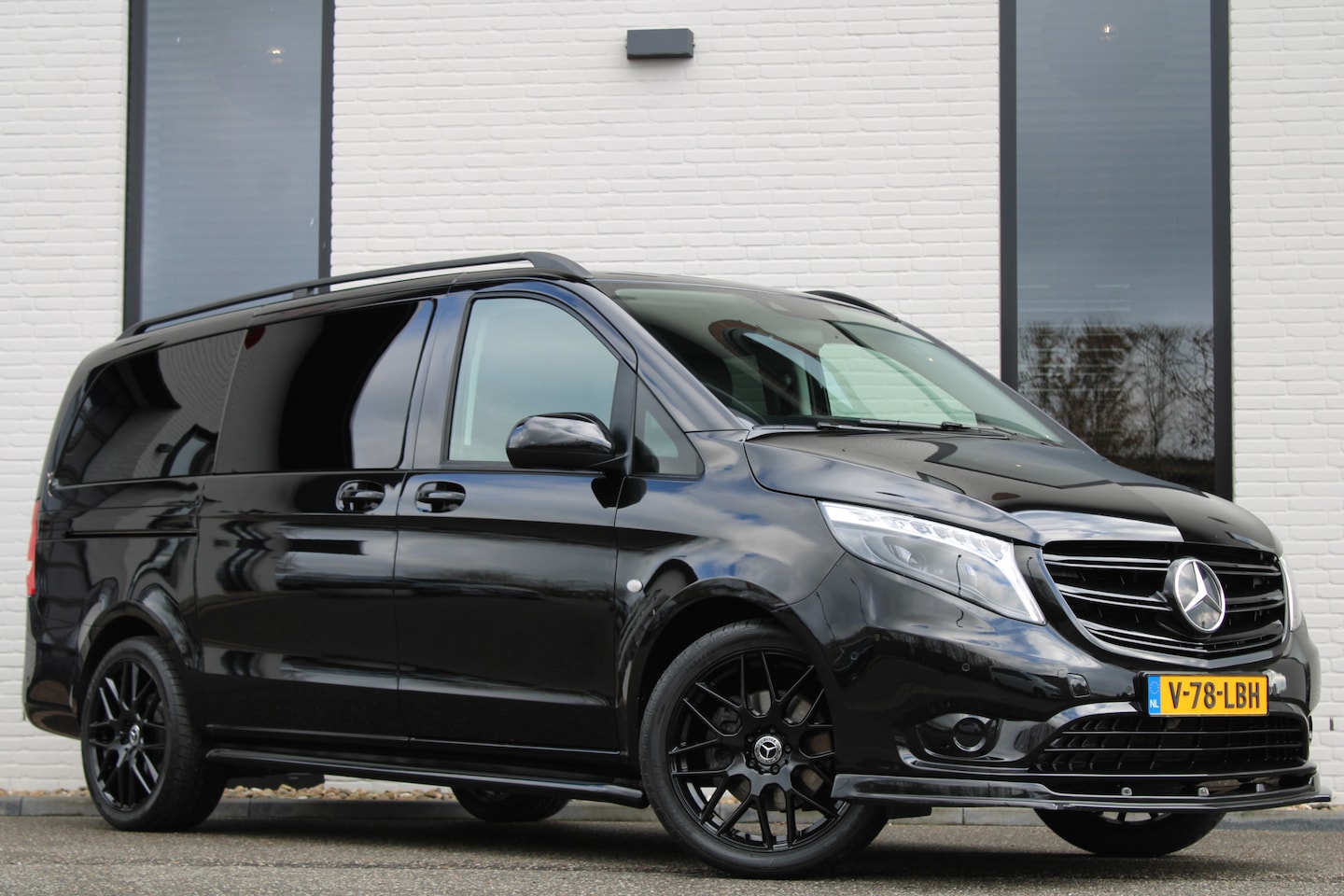 Mercedes-Benz Vito - 116 CDI / BPM VRIJ / Aut / DC / Led-Xenon / Leer / Camera / Apple Carplay / Vol Opties / N - AutoWereld.nl