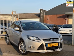 Ford Focus - 1.0 EcoBoost Titanium | Navigatie | Climate control | 16” LMV |