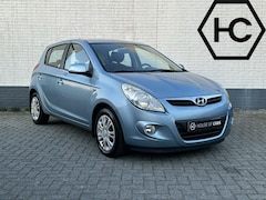 Hyundai i20 - 1.2i DynamicVersion 5-Deurs Airco NAP