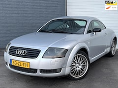 Audi TT - 1.8 5V Turbo CLIMA/SPORT/LMV/NWEAPK