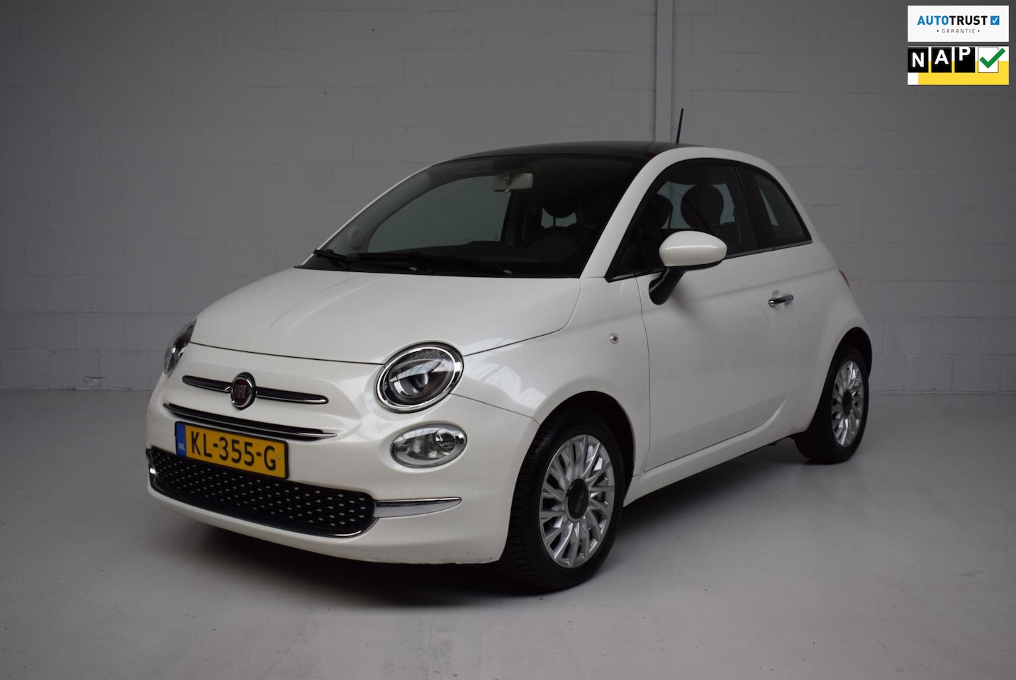 Fiat 500 - 0.9 TwinAir Turbo Lounge FACELIFT ORG.NED / NAP / PANORAMADAK / PARKEERSENSOREN - AutoWereld.nl