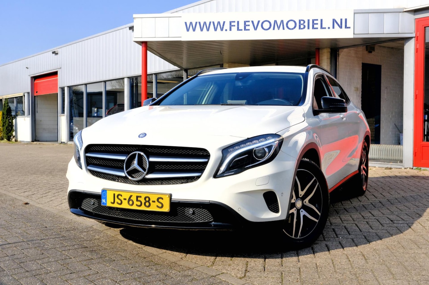 Mercedes-Benz GLA-Klasse - 180 Ambition Xenon|Navi|Sportstoelen|LMV - AutoWereld.nl