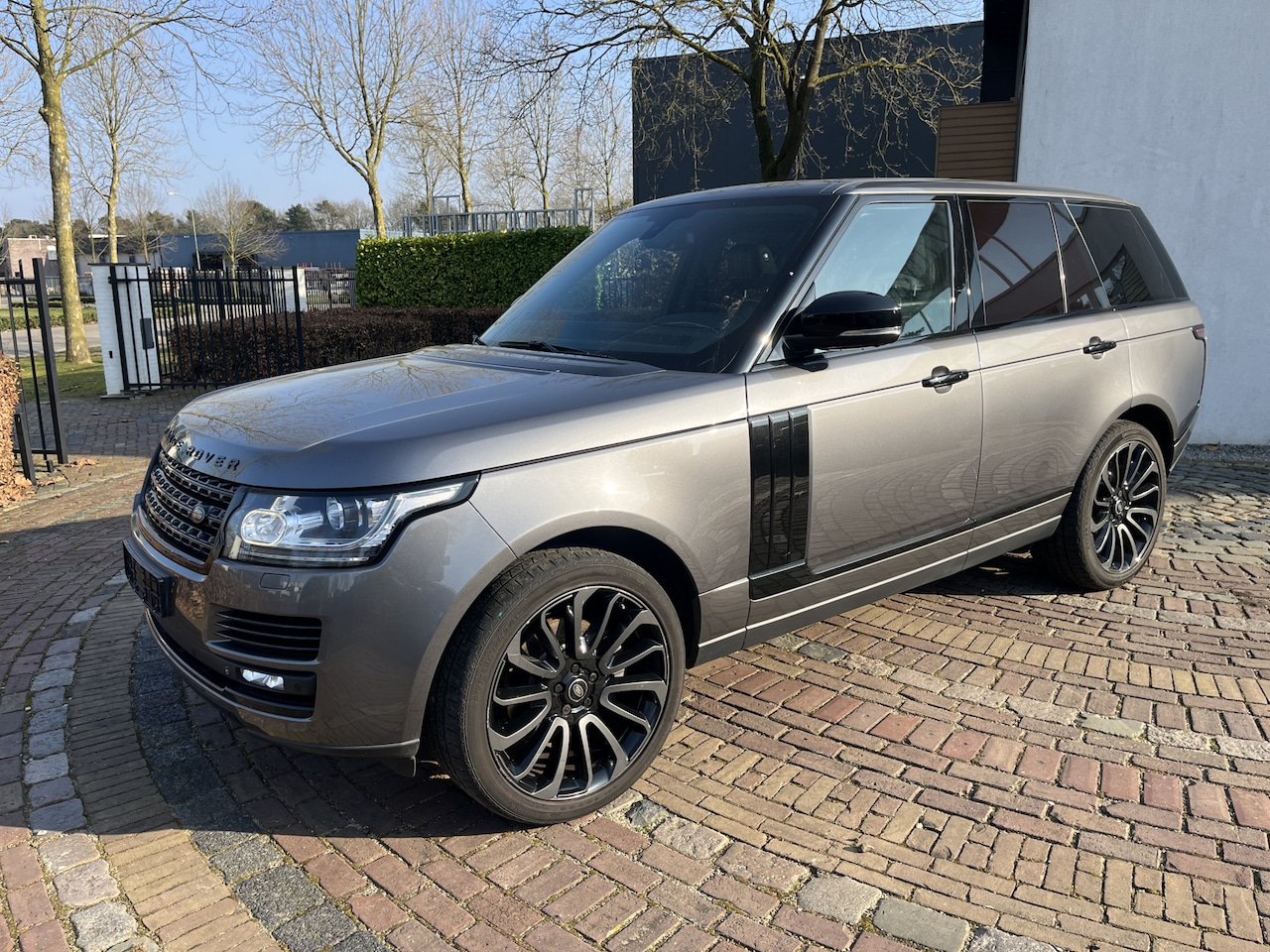 Land Rover Range Rover - 3.0 TDV6 Vogue 88.000km aantoonbaar - AutoWereld.nl