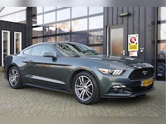 Ford Mustang Fastback - 2.3 EcoBoost 317 PK Automaat | 1e Eigenaar | Carplay | Leder | Unieke Staat