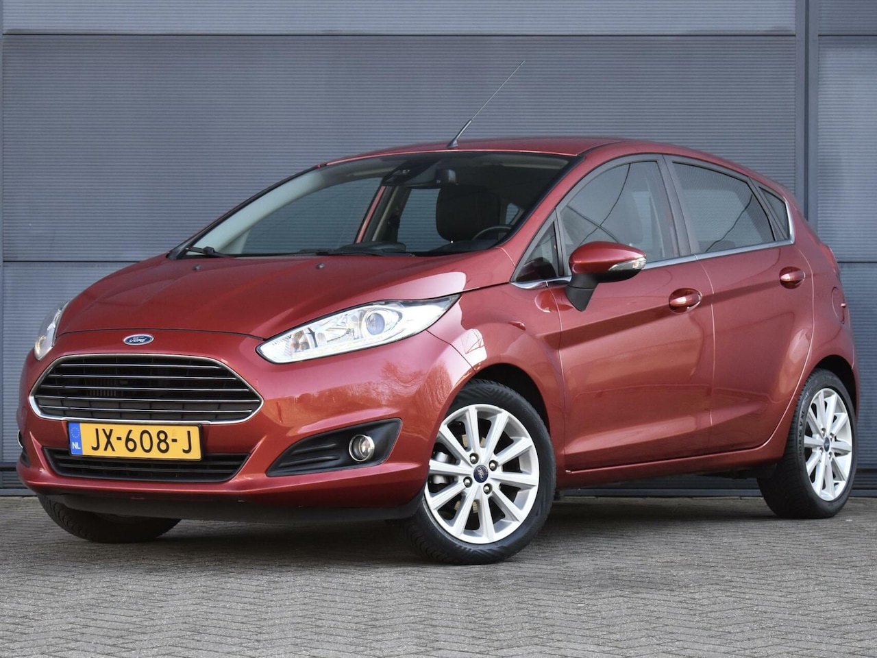 Ford Fiesta - 1.0 EcoBoost Titanium |AFN. TREKHAAK|NAVI|PDC|CLIMATE|CRUISE|VERWARM. VOORRUIT - AutoWereld.nl