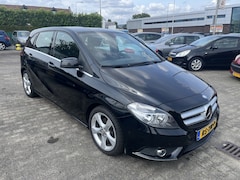 Mercedes-Benz B-klasse - 180 Ambition, AUTOMAAT LEDER CAMERA