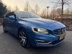 Volvo V60 - 2.4 D6 AWD PlUG INN SUMMUM/ODAK/ACRUISE/XENON/LEER/APK