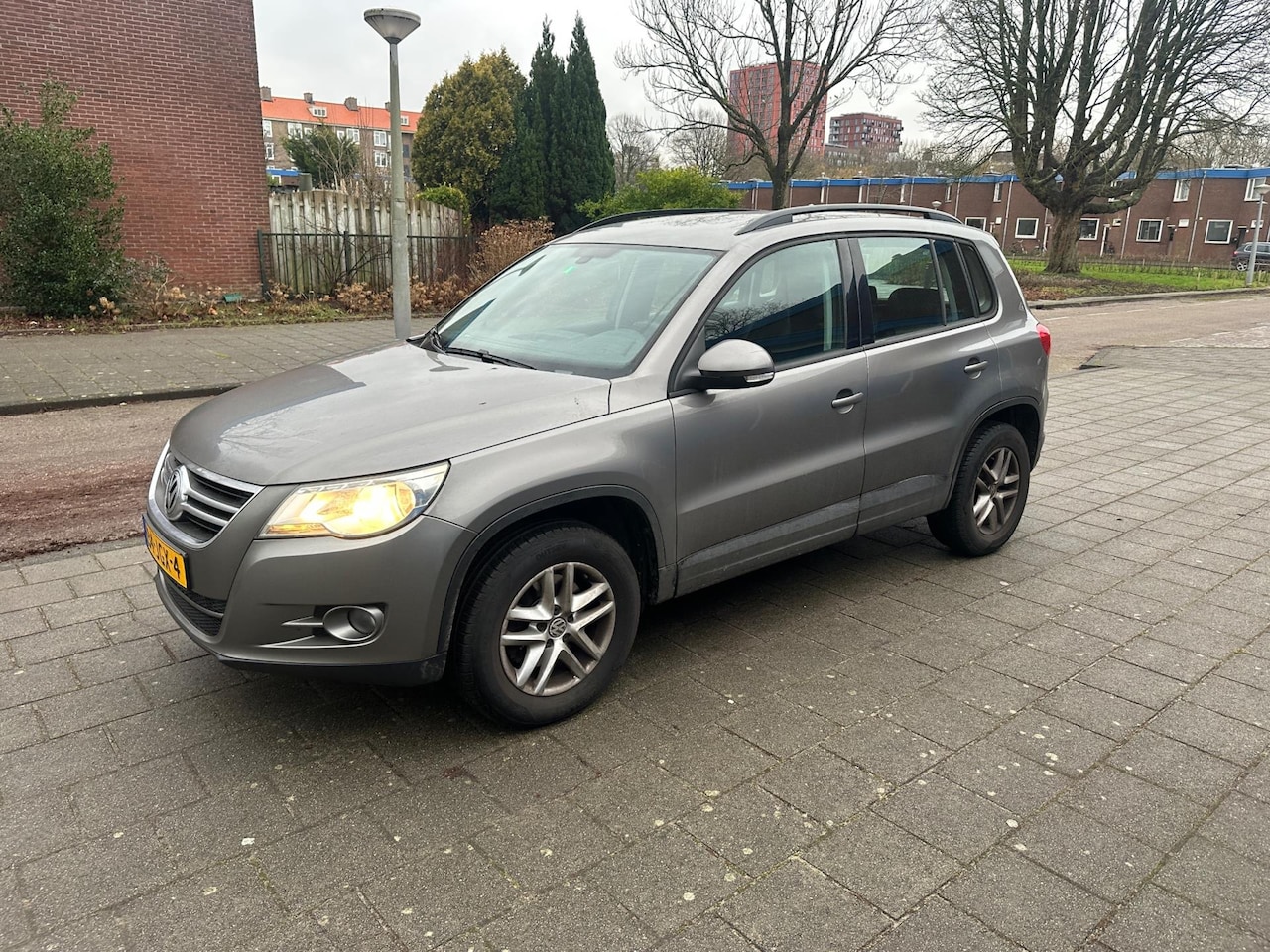 Volkswagen Tiguan - 1.4 TSI Comfort&Design Cruise Trekhaak Airco - AutoWereld.nl