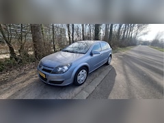 Opel Astra - 1.8 Enjoy