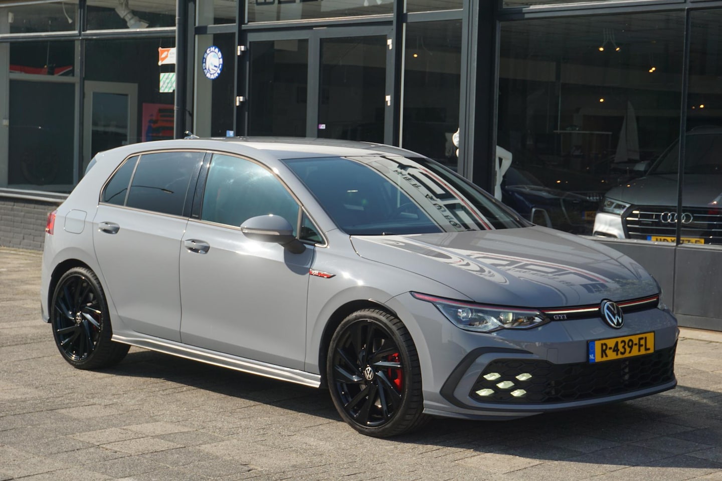 Volkswagen Golf - 2.0 TSI GTI | H&K | IQ | 19 inch - AutoWereld.nl