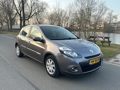 Renault Clio - 1.5 dCi Collection* Apk 26-04-2026 Airco* N.A.P