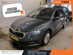 Skoda Octavia Combi - 1.0 TSI Business Edition Airco|ECC Navi Carplay Virtual Cockpit Trekhaak Full LED Cruise C