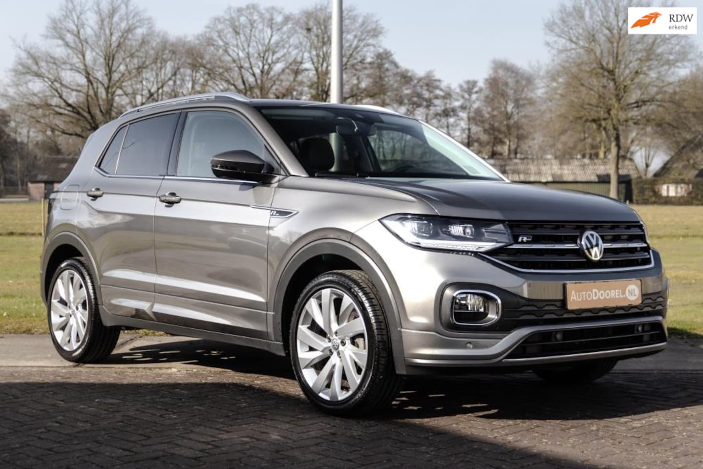 Volkswagen T-Cross - 1.0 TSI R-Line Automaat - AutoWereld.nl