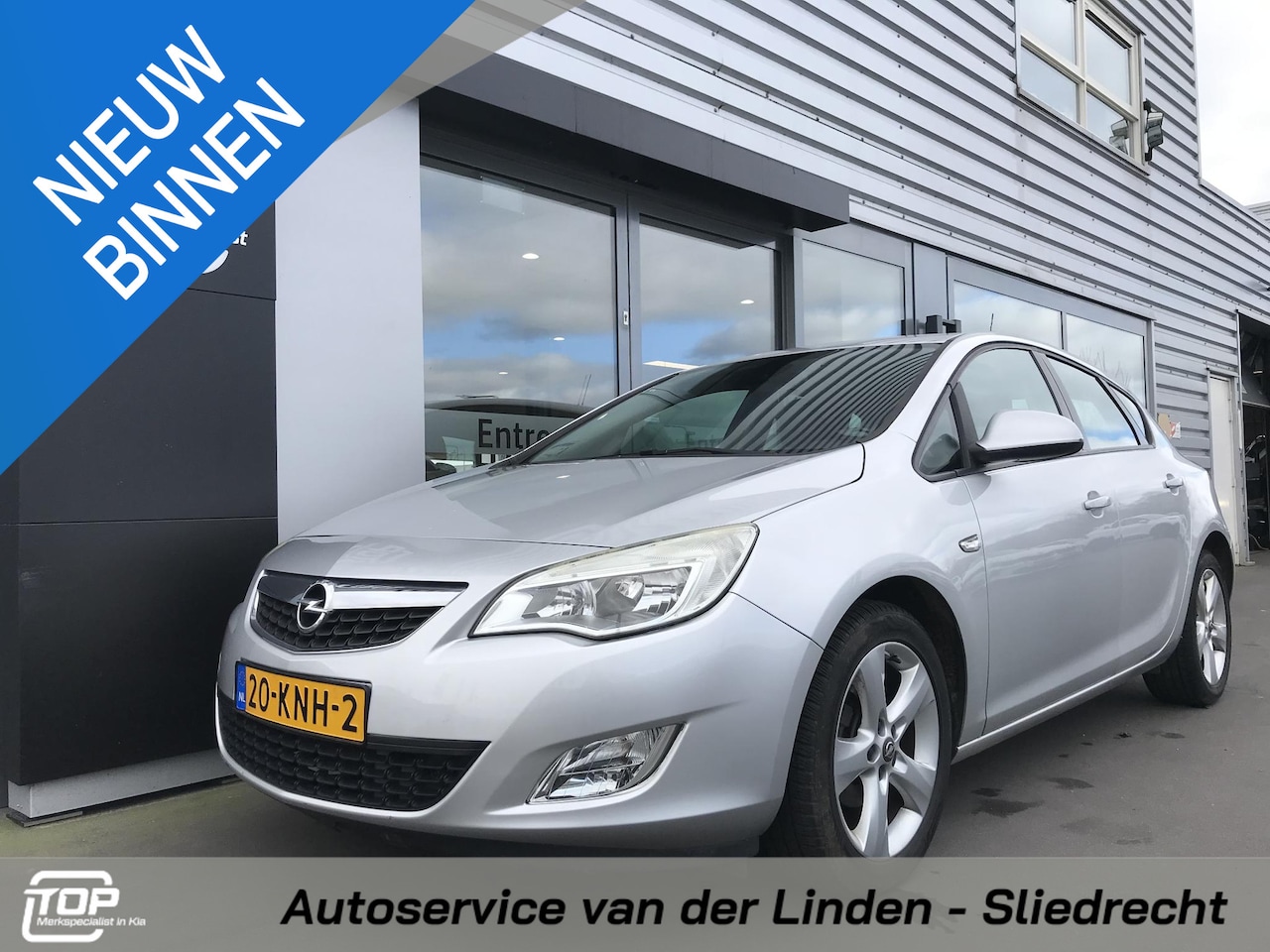 Opel Astra - 1.6 Edition Trekhaak - AutoWereld.nl