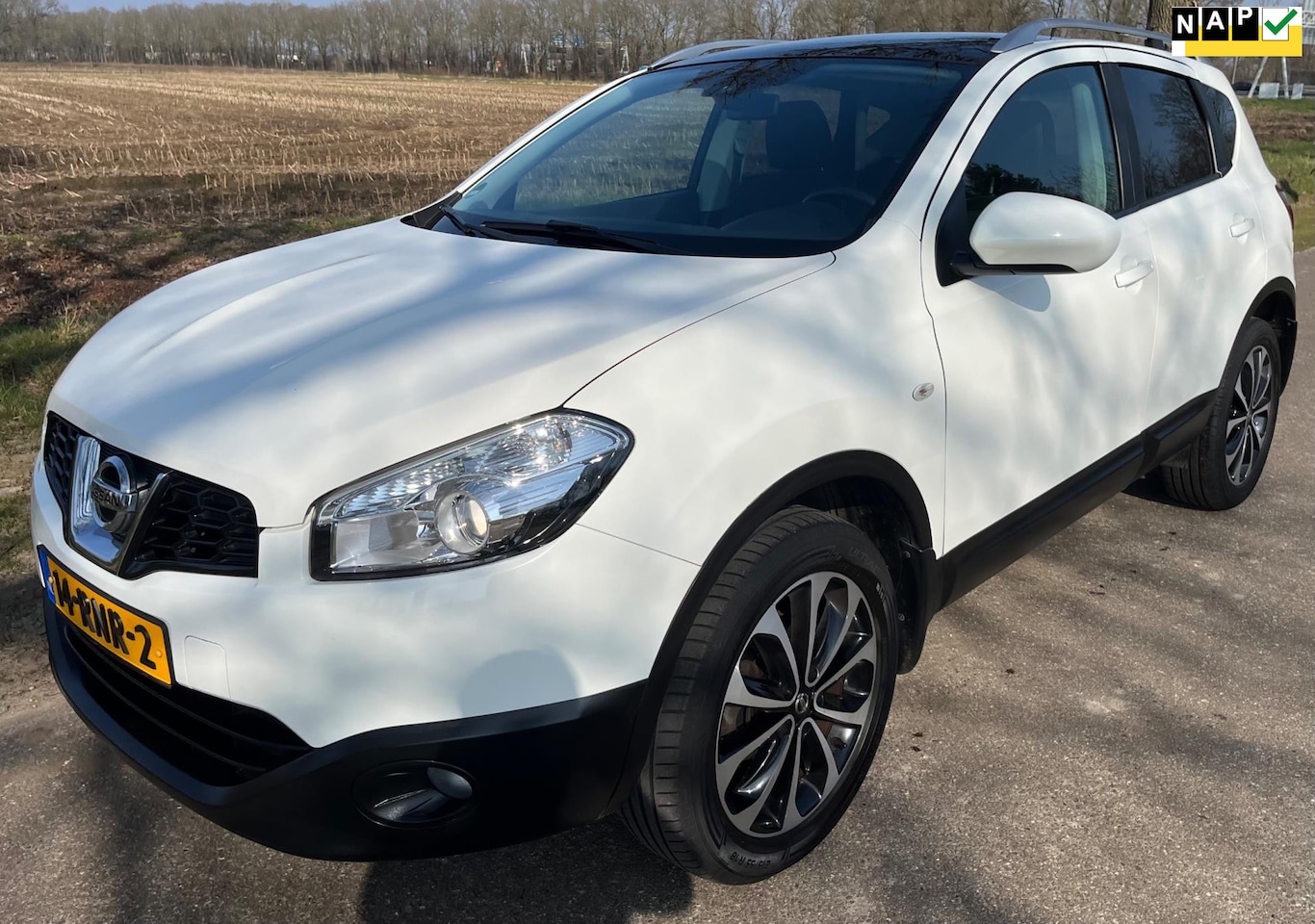 Nissan Qashqai - 1.6 Connect Edition Navi/Camera/Pana/Lm/Airco - AutoWereld.nl