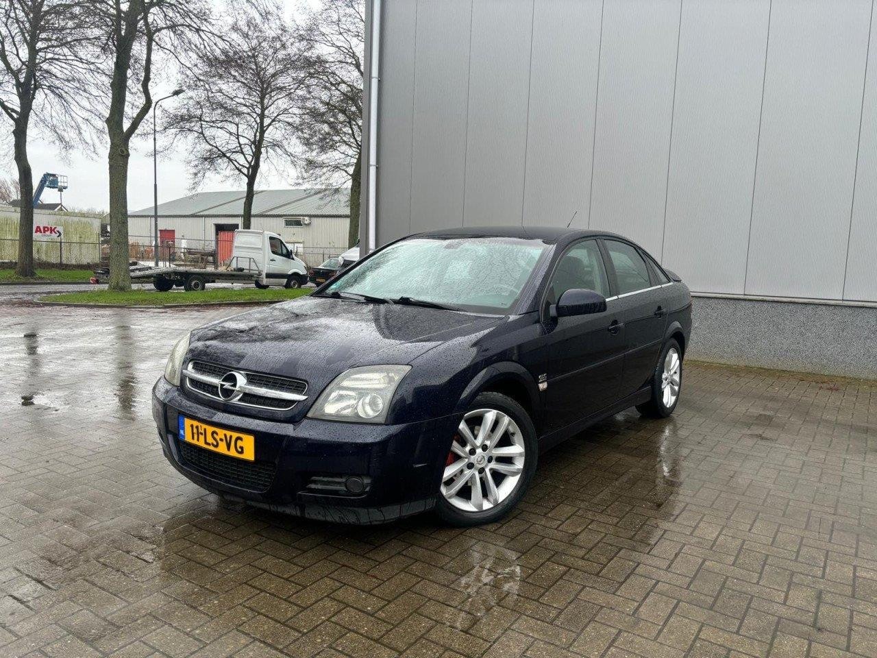 Opel Vectra GTS - 2.2-16V Elegance Vol Jaar Apk - AutoWereld.nl