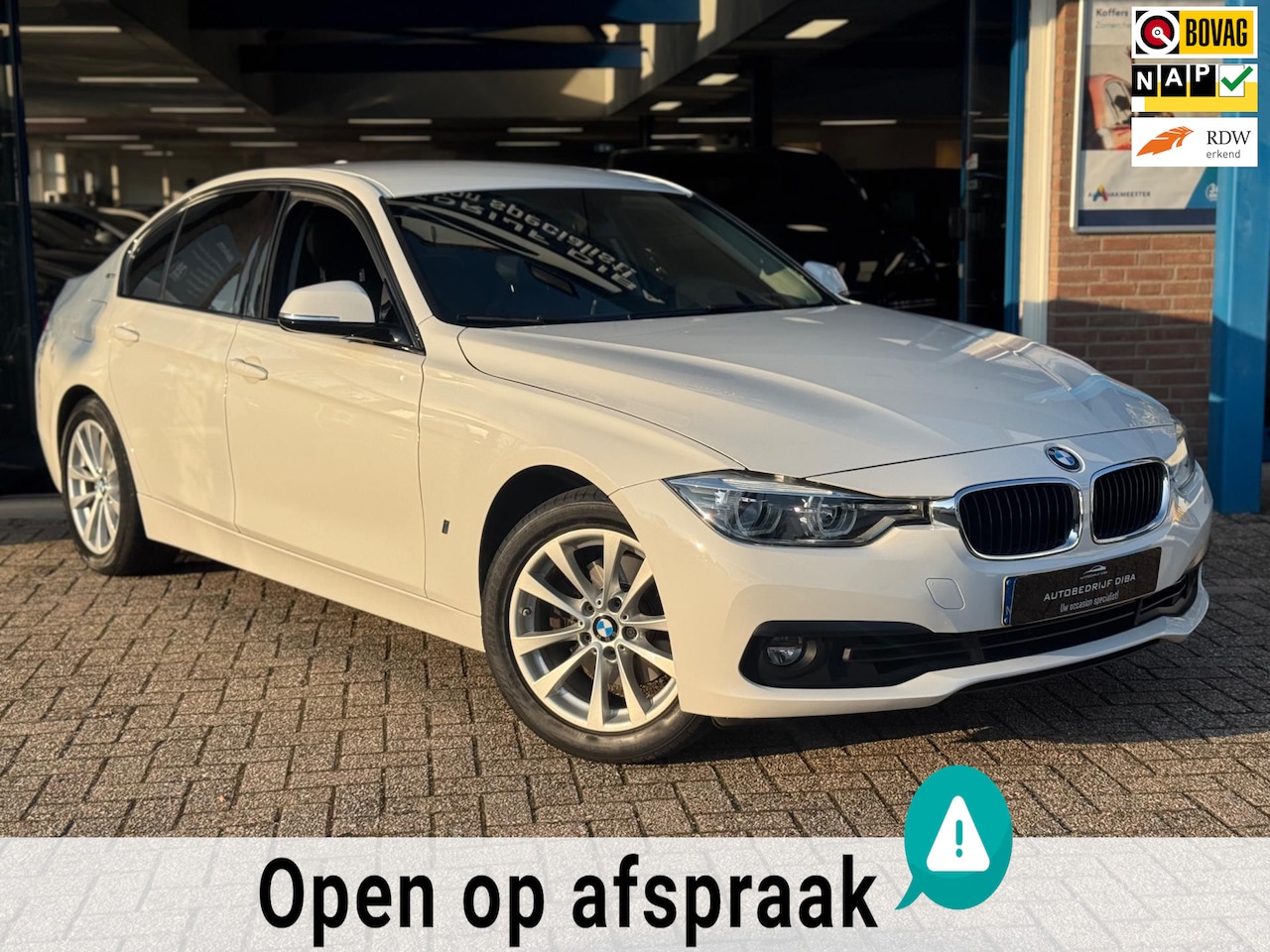 BMW 3-serie - 330e Centennial High Executive 2016 WIT NAVI NAP - AutoWereld.nl