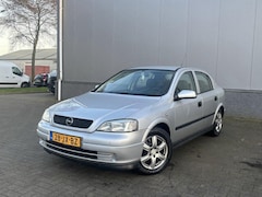 Opel Astra - 1.6 Edition airco/cruise/trekhaak