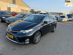 Toyota Auris Touring Sports - 1.8 Hybrid Navi Bj:2014 NAP