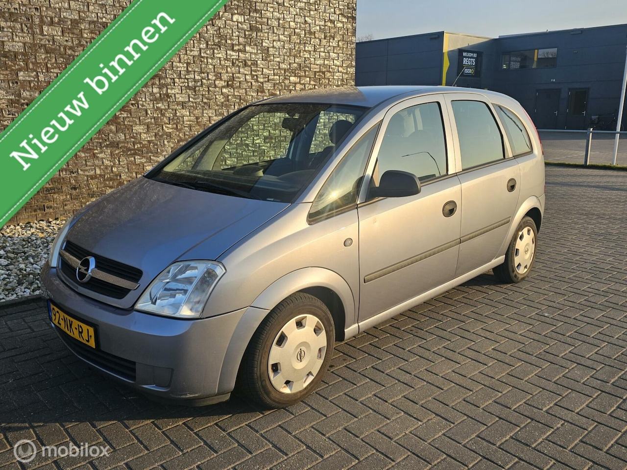 Opel Meriva - 1.6 Essentia Airco, Cruise Control - AutoWereld.nl