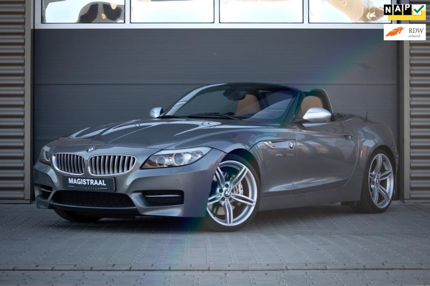 BMW Z4 Roadster - SDrive35is Executive - AutoWereld.nl