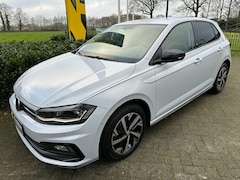 Volkswagen Polo - 1.0 TSI DSG7 R-Line Beats / Led / Virtual