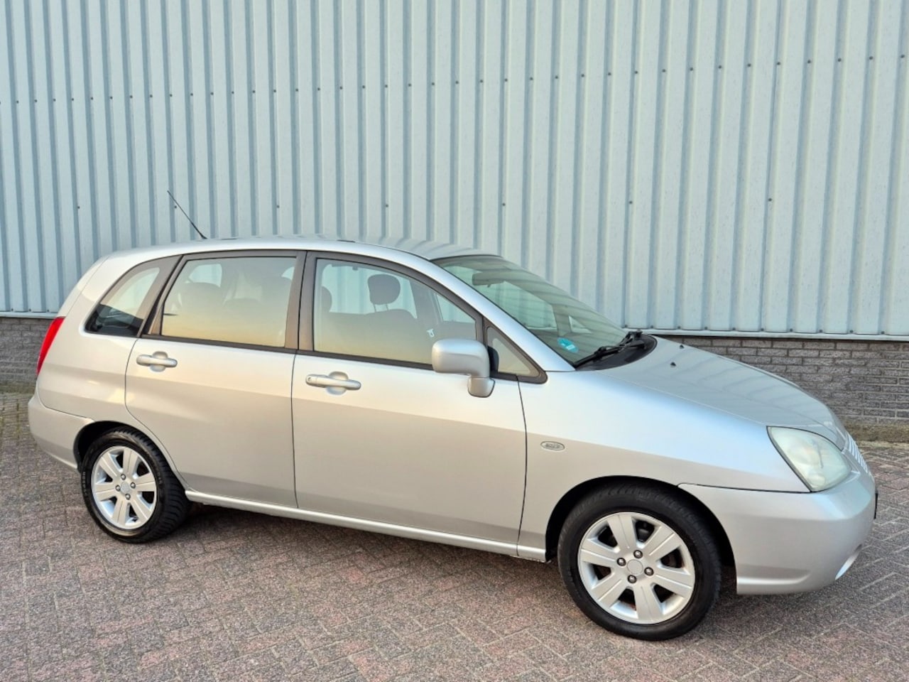 Suzuki Liana - 1.6 S-Limited Airco AUTOMAAT - AutoWereld.nl