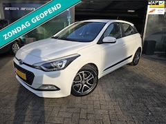 Hyundai i20 - 1.2 HP i-Motion Comfort | 1E EIGENAAR | 12MND GARANTIE | NAVI | CAMERA | LMV |