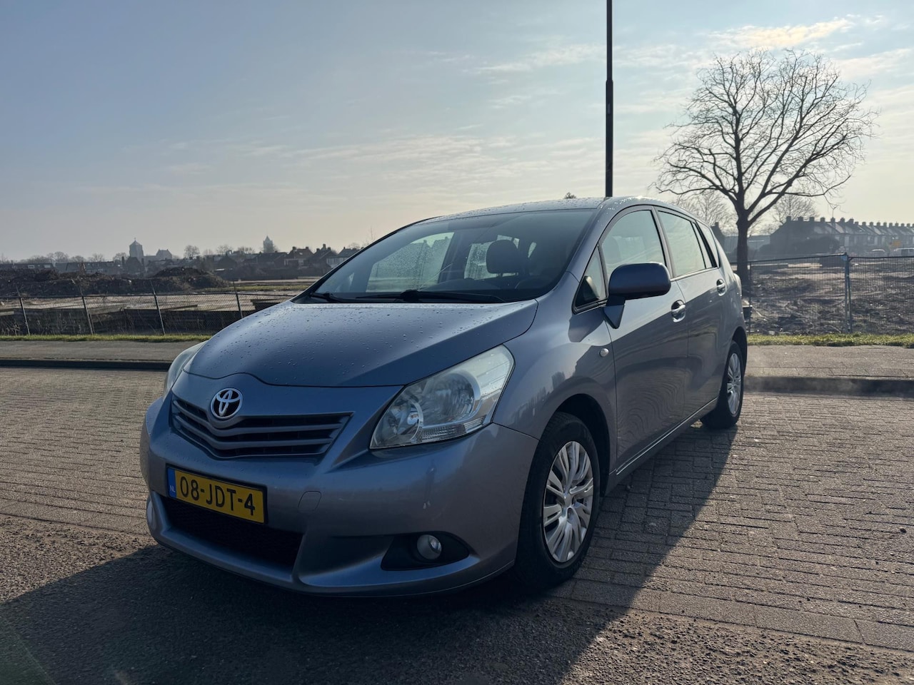 Toyota Verso - 1.8 VVT-i Aspiration 1.8 VVT-i Aspiration - AutoWereld.nl