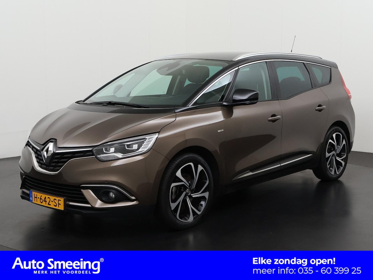 Renault Grand Scénic - 1.3 TCe Bose Automaat | 7 Persoons | Panoramadak | Leder | Zondag Open! - AutoWereld.nl