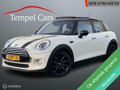 MINI Cooper - 1.5 Serious Business |NAP |Pano| PDC| Leder