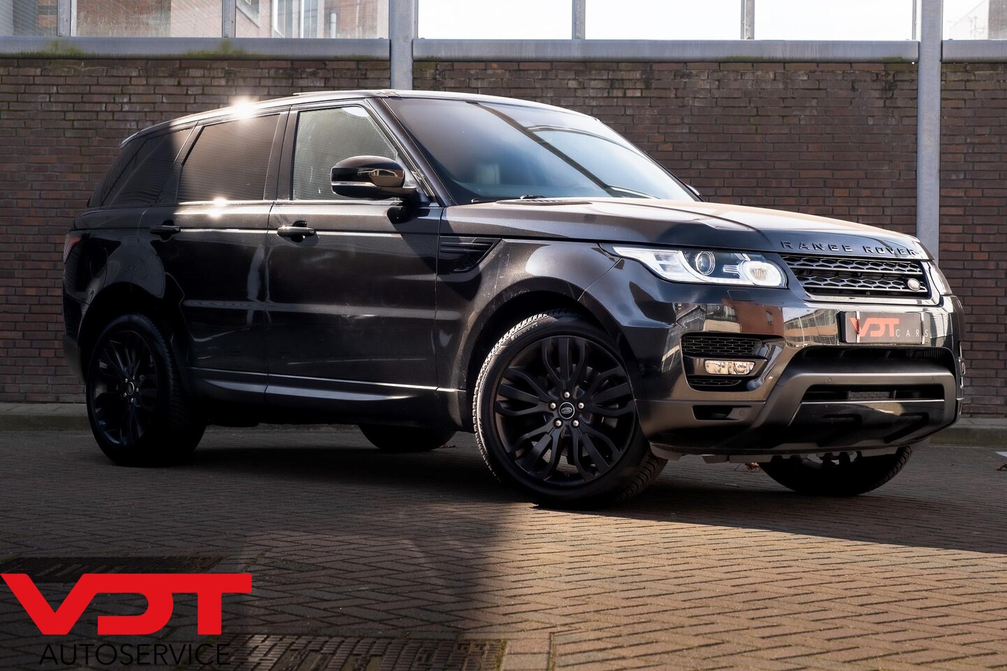 Land Rover Range Rover Sport - 3.0 TDV6 HSE Dynamic 3.0 TDV6 HSE Dynamic - AutoWereld.nl