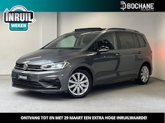 Volkswagen Touran - 1.5 TSI Highline R-Line 7p | PANO | TREKHAAK | CAMERA | WINTERSET |