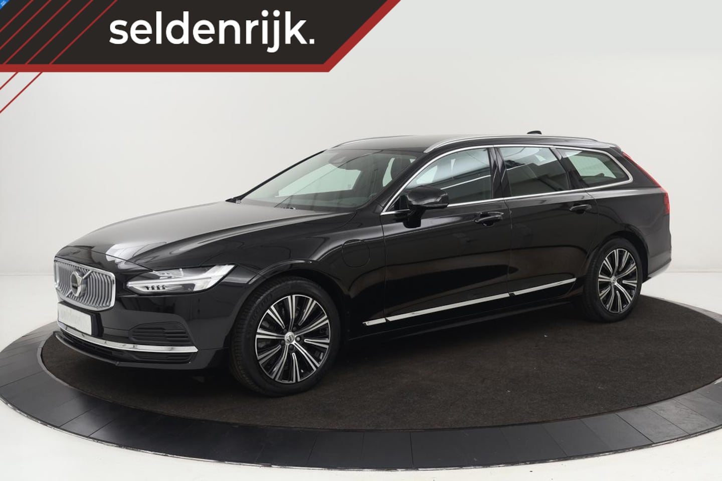 Volvo V90 - 2.0 T6 AWD Recharge Inscription | Trekhaak | Leder | Stoel & stuurverwarming | Adaptive cr - AutoWereld.nl