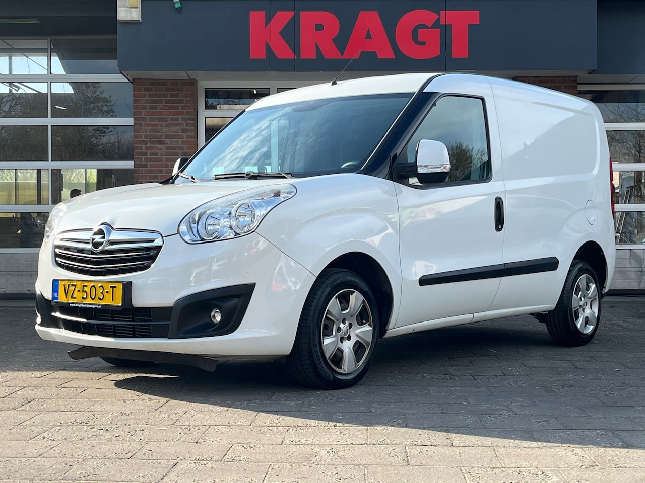 Opel Combo - 1.3 CDTi L1H1 ecoFLEX Sport 1.3 CDTi L1H1 ecoFLEX Sport, MARGE, NAP, 1e EIG, airco, cruise control, bluetooth, parkeer - AutoWereld.nl