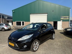 Ford Fiesta - Titanium 5DRS Airco Cruise NWE APK LM velgen