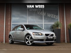 Volvo C30 - 2.4i Kinetic Sport-pakket | Origineel NL | 5 cilinder | 170 pk | Navi | Dynaudio | 18 inch