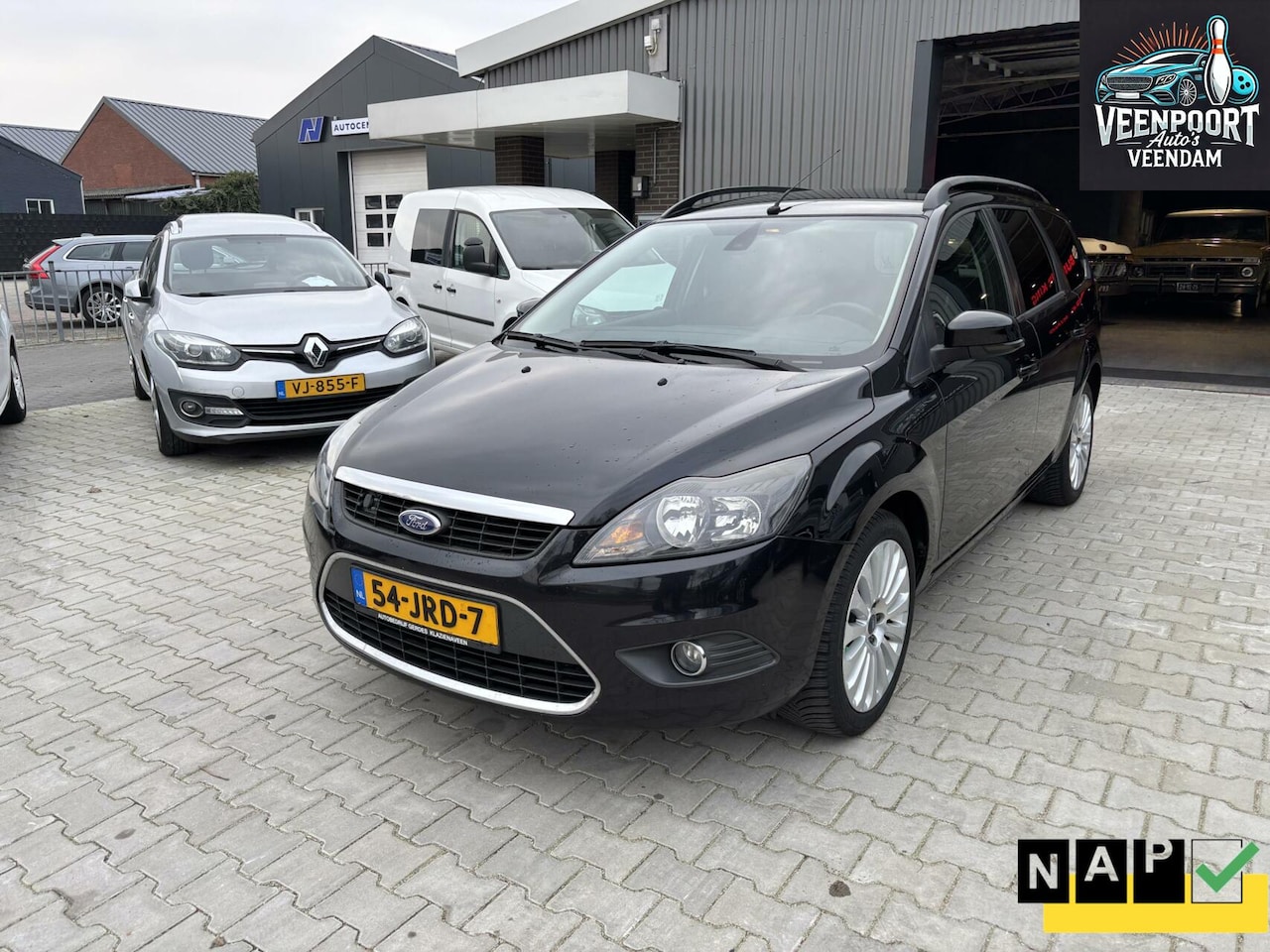 Ford Focus Wagon - 1.8 Titanium Airco Cruise Trekhaak NW Koppl - AutoWereld.nl