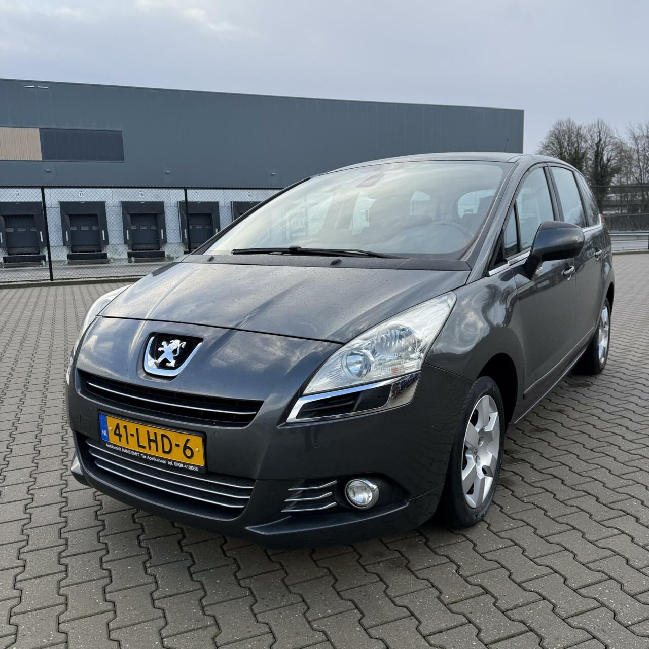 Peugeot 5008 - 1.6 VTI 2010 / AIRCO / Panoramadak / NW APK ! - AutoWereld.nl