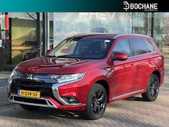 Mitsubishi Outlander - 2.4 PHEV Pure+ | Afneembare trekhaak | Leder | Navigatie met Carplay/Android