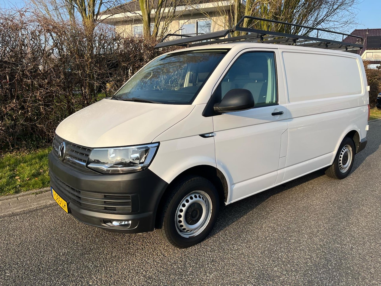 Volkswagen Transporter - 2.0 TDI 150pk L1H1 |DSG Automaat |MARGE BUS ! - AutoWereld.nl