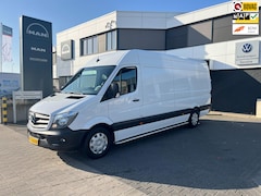 Mercedes-Benz Sprinter - 316 automaat met oprijplaten