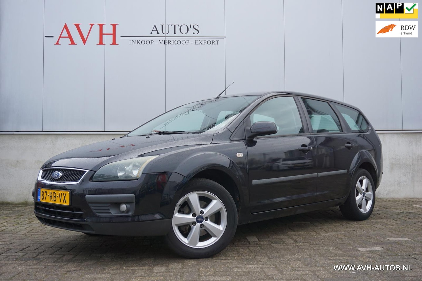 Ford Focus Wagon - 1.6-16V First Edition 1.6-16V First Edition - AutoWereld.nl