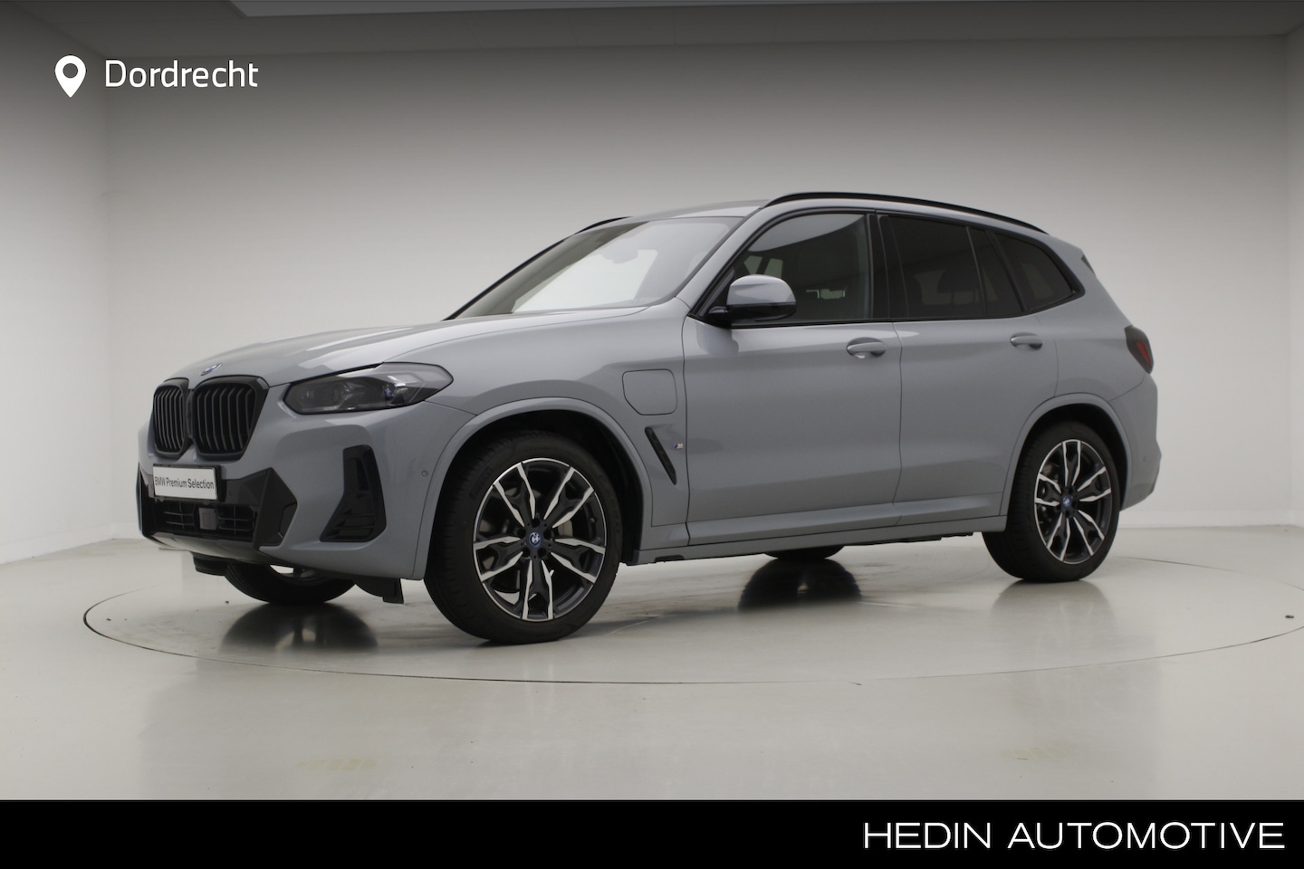 BMW X3 - xDrive30e M-Sport | Trekhaak | 20" | Panorama | - AutoWereld.nl