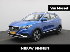 MG ZS - EV Luxury 45 kWh | Panoramadak | Lederen Bekleding | Navigatie | Camera |