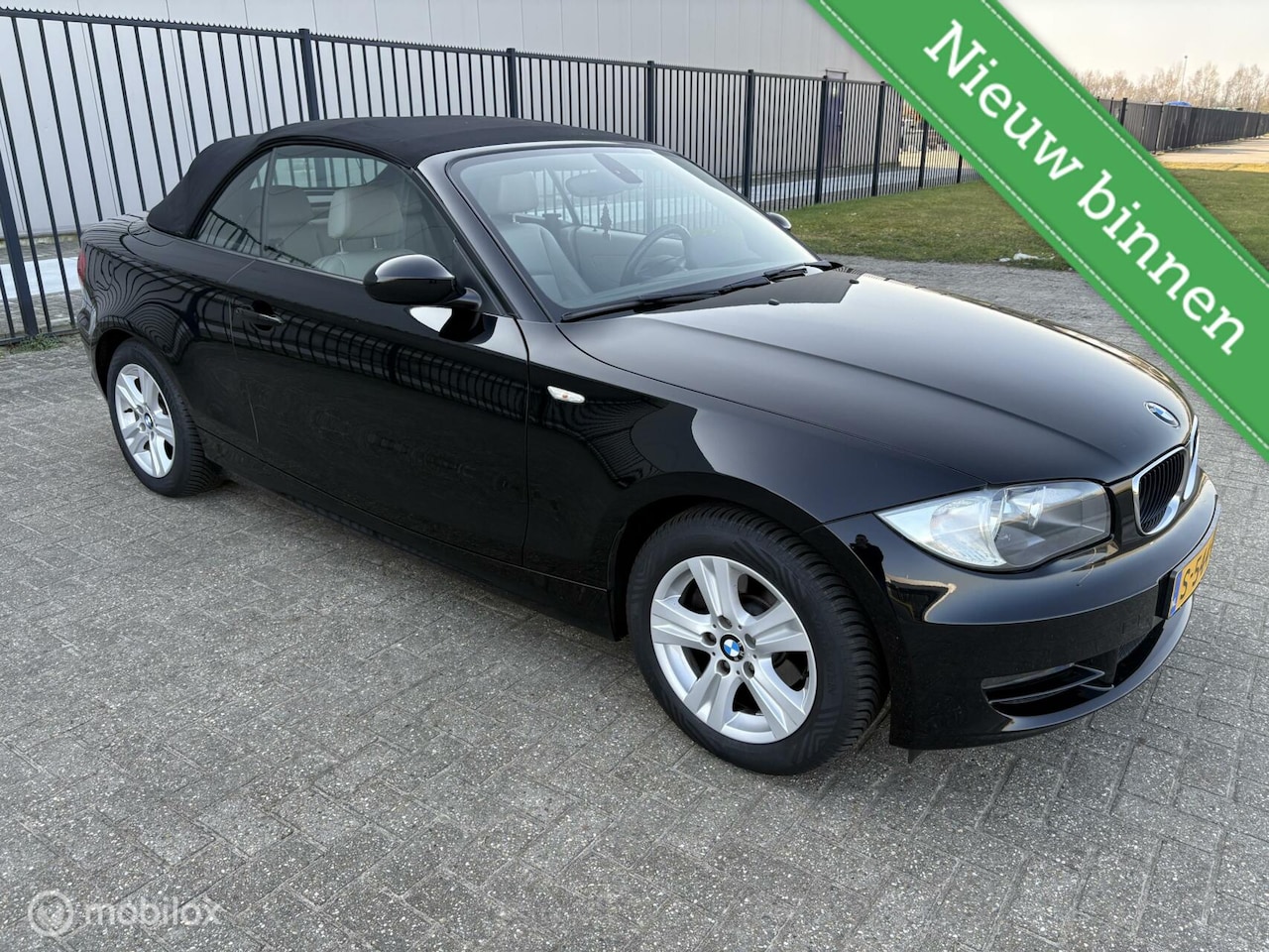 BMW 1-serie Cabrio - 118i High Executive 118i High Executive - AutoWereld.nl